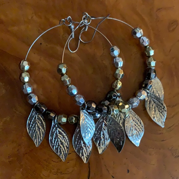 Hoops with Silver Leaves - Picture 1 of 1
